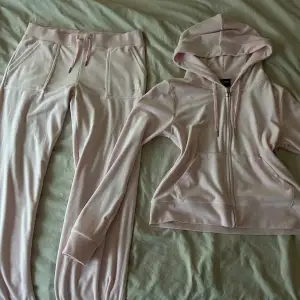 Helt ny Juicy couture tracksuit Oanvänd! Storlek L