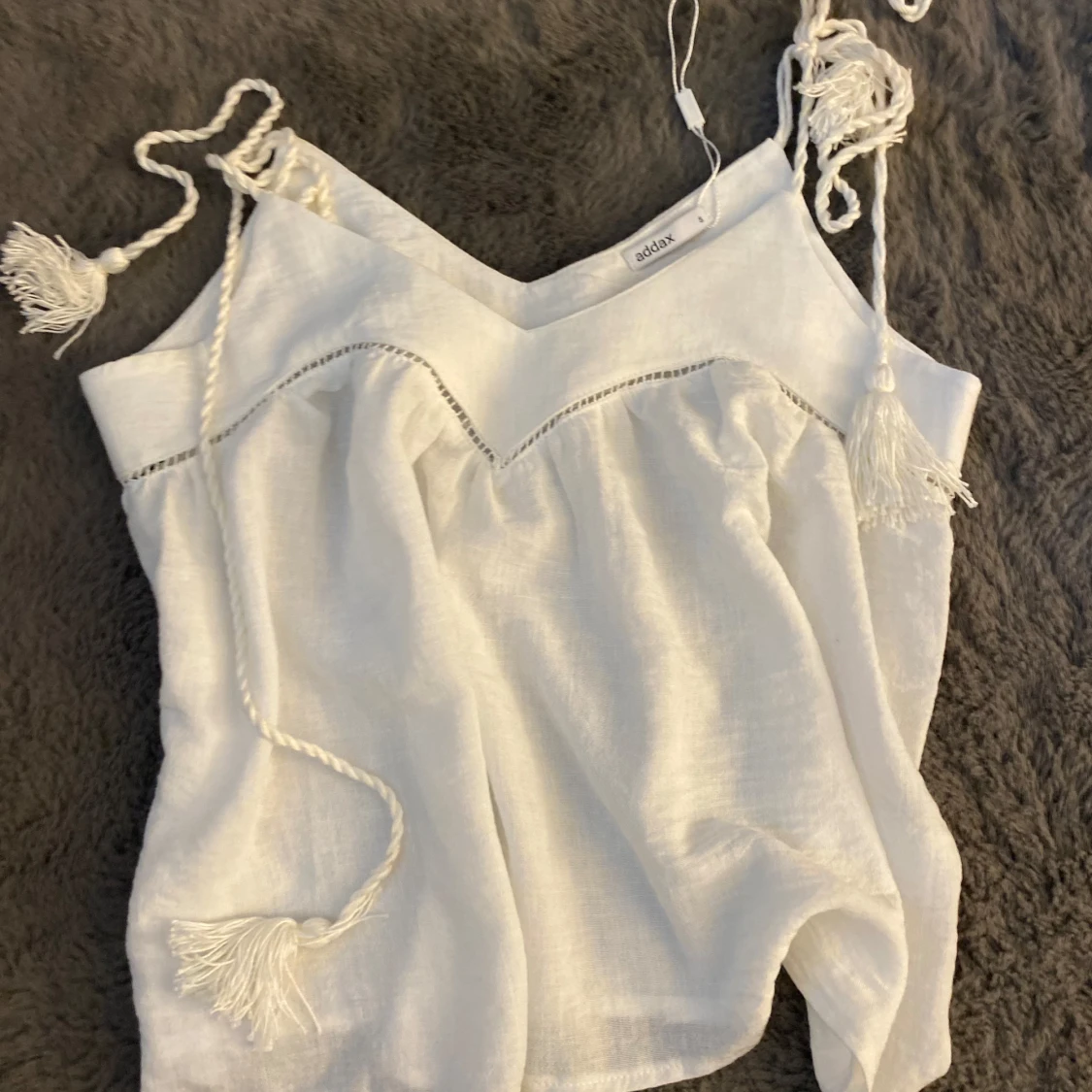 Vit topp från Addax