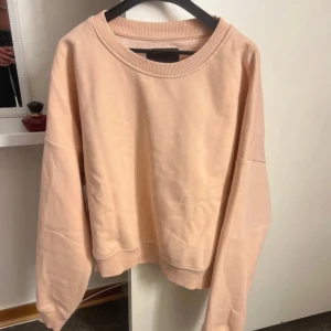 Rosa tjock tröja  - Rosa tjocktröja ifrån lager 157💓