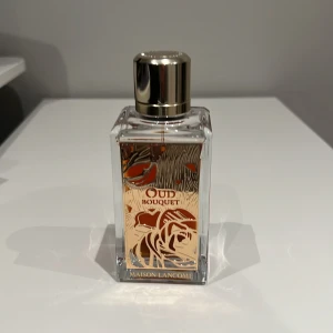 Maison lancome  - Nästan full oud buquet maison lancome. Den är äkta