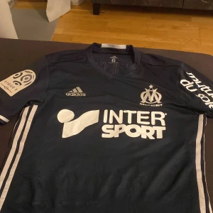 Marseille tröja  - Okej skick 