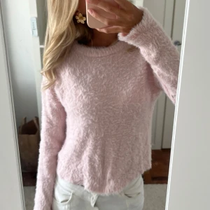 Zara tröja  - Sjukt mysig tröja från zara i storlek S