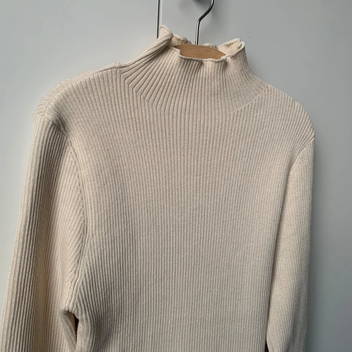 Beige klänning  - 1