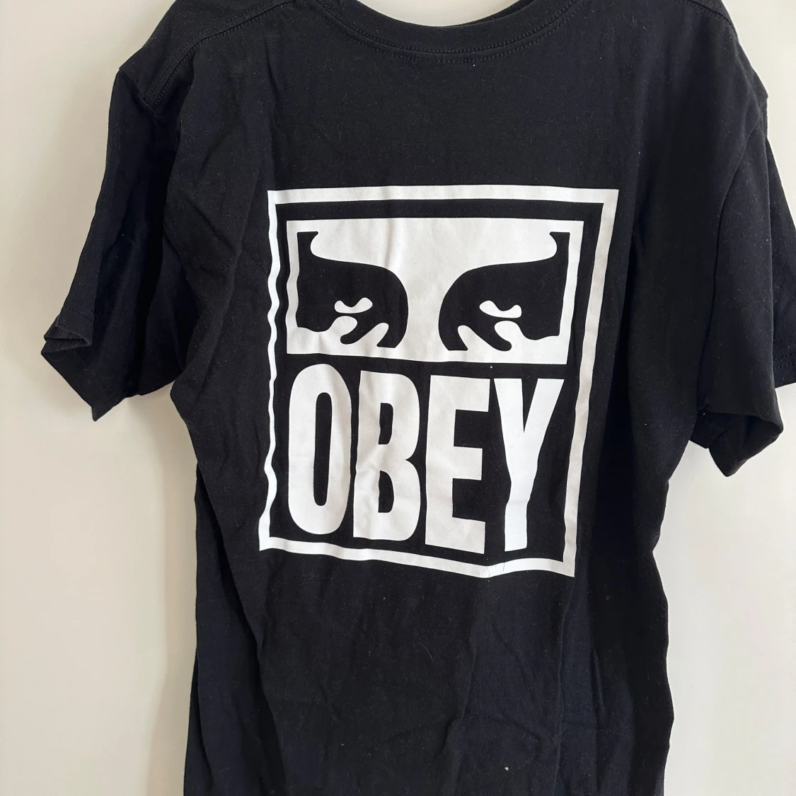 Obey tshirt - 90
