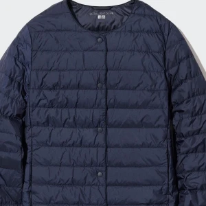 Uniqlo jacka - Ny skick! Kan också tängka mig byta mot någon annan färg i xxs/xs