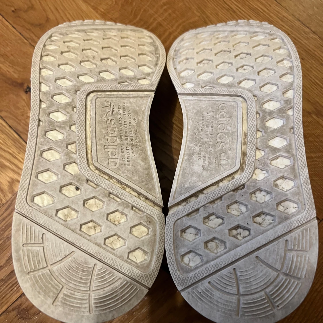 Adidas NMD_R1 Primeknit - 91