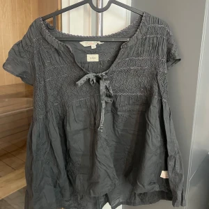 Söt Odd Molly Blus! - Jätte fin och unik!