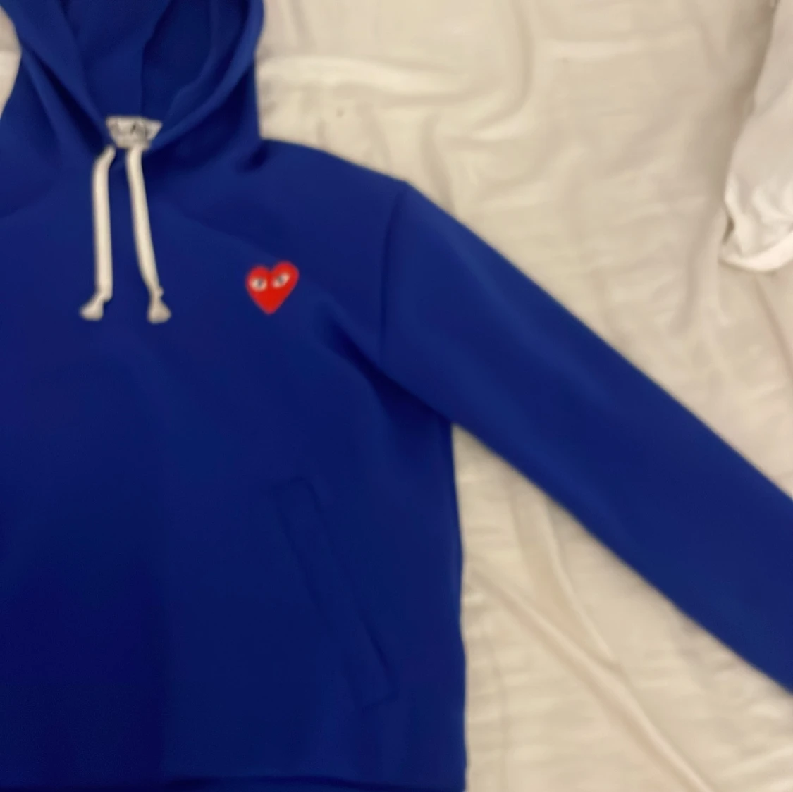 Blå hoodie från Comme des Garçons - 90