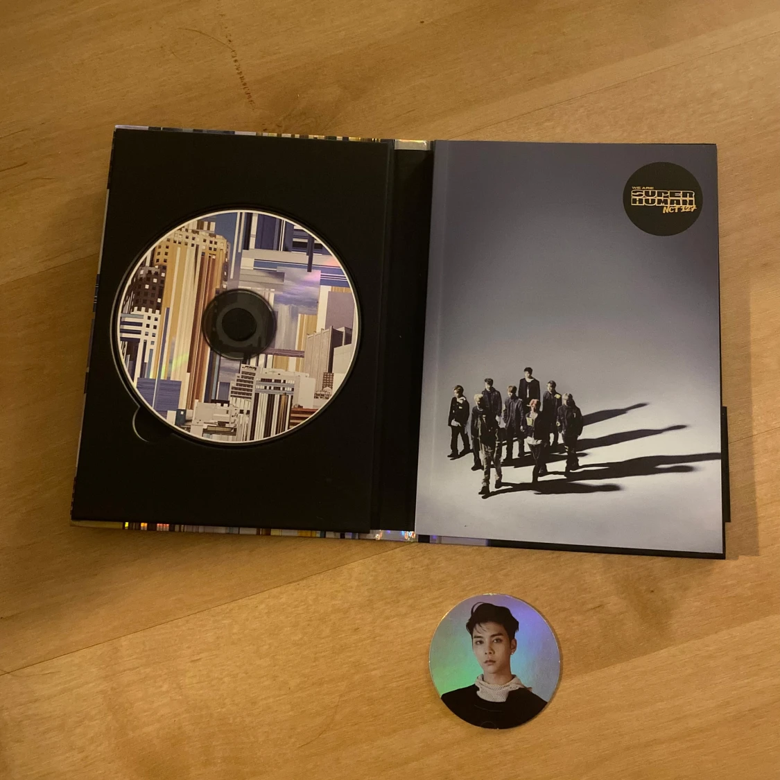 NCT 127 Superhuman Album, Johnny Circle card - 90