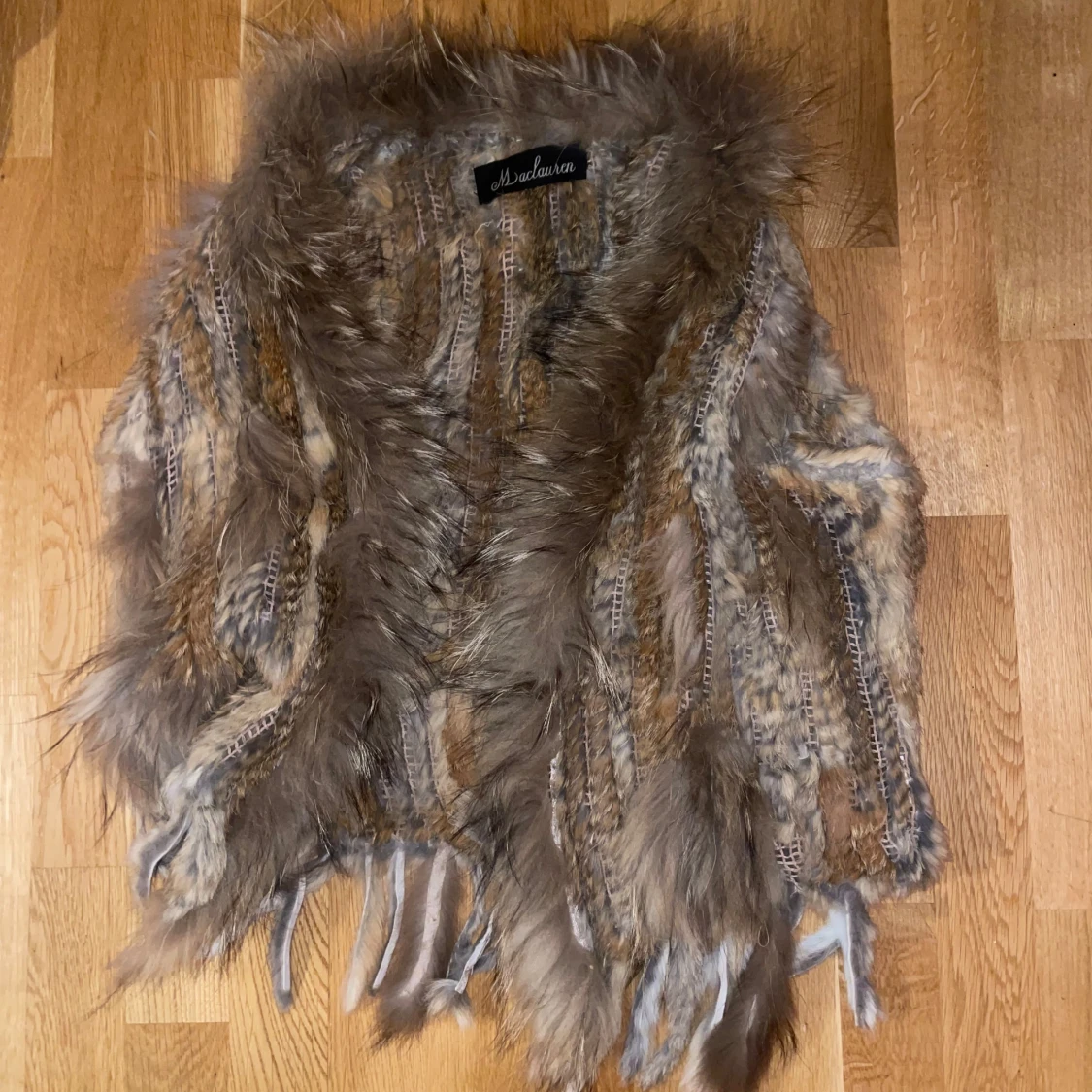 Brun pälsväst från Mscalura - 91