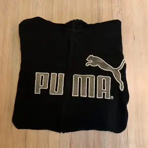 Puma zip tröja i bra skick! Storlek S