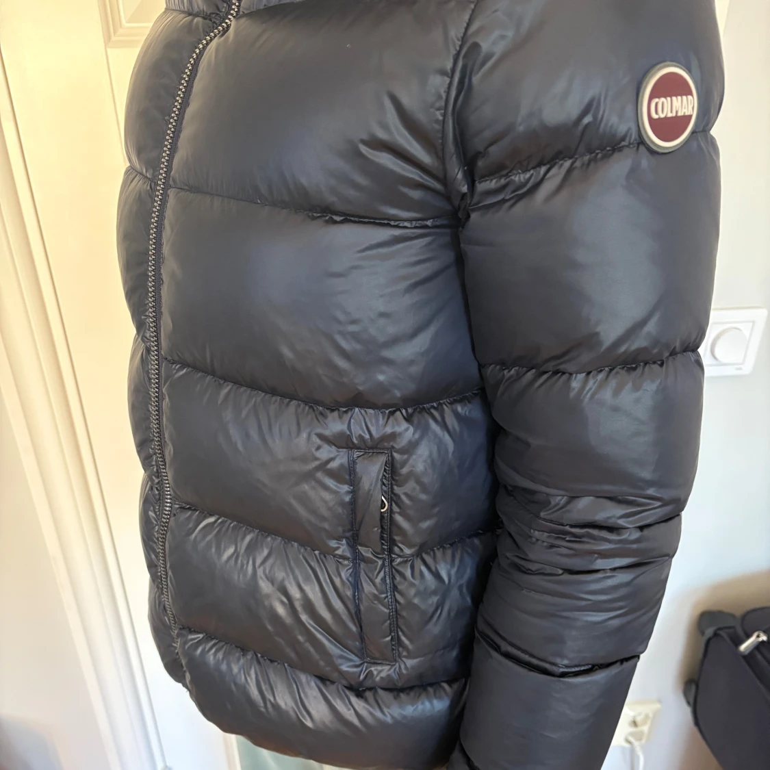 Mörk blå dunjacka från Colmar - 93