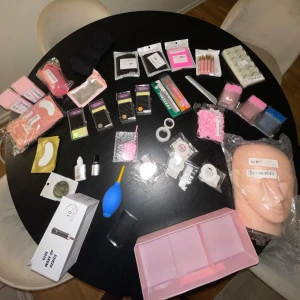 Fransförlägning tillbehör - Fransförlägning produkter och tillbehör. Majoriteten är oanvänt. Kan hämtas i Uppsala också. Kan sänka priset vid snabb upphämtning 