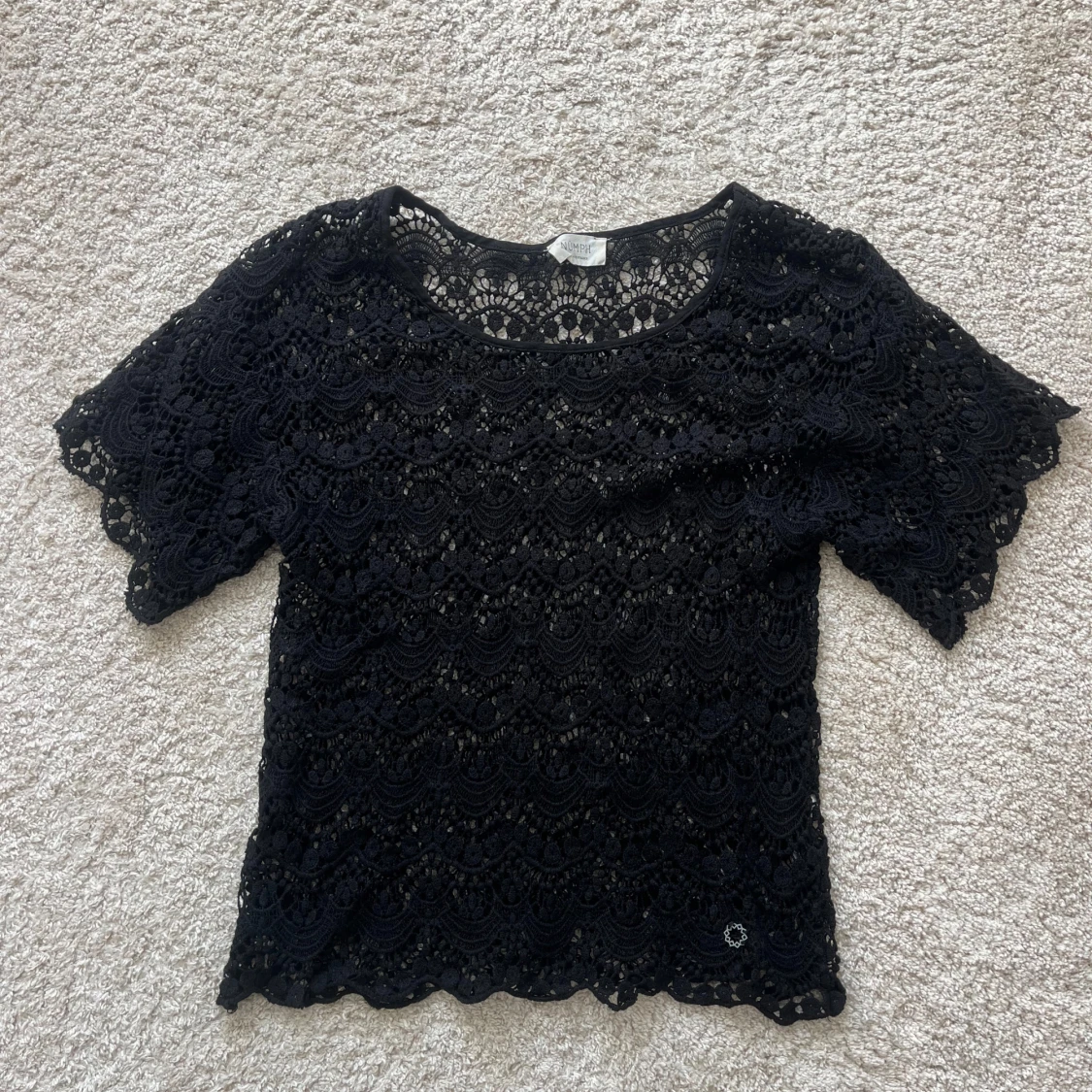 Svart spetsblus