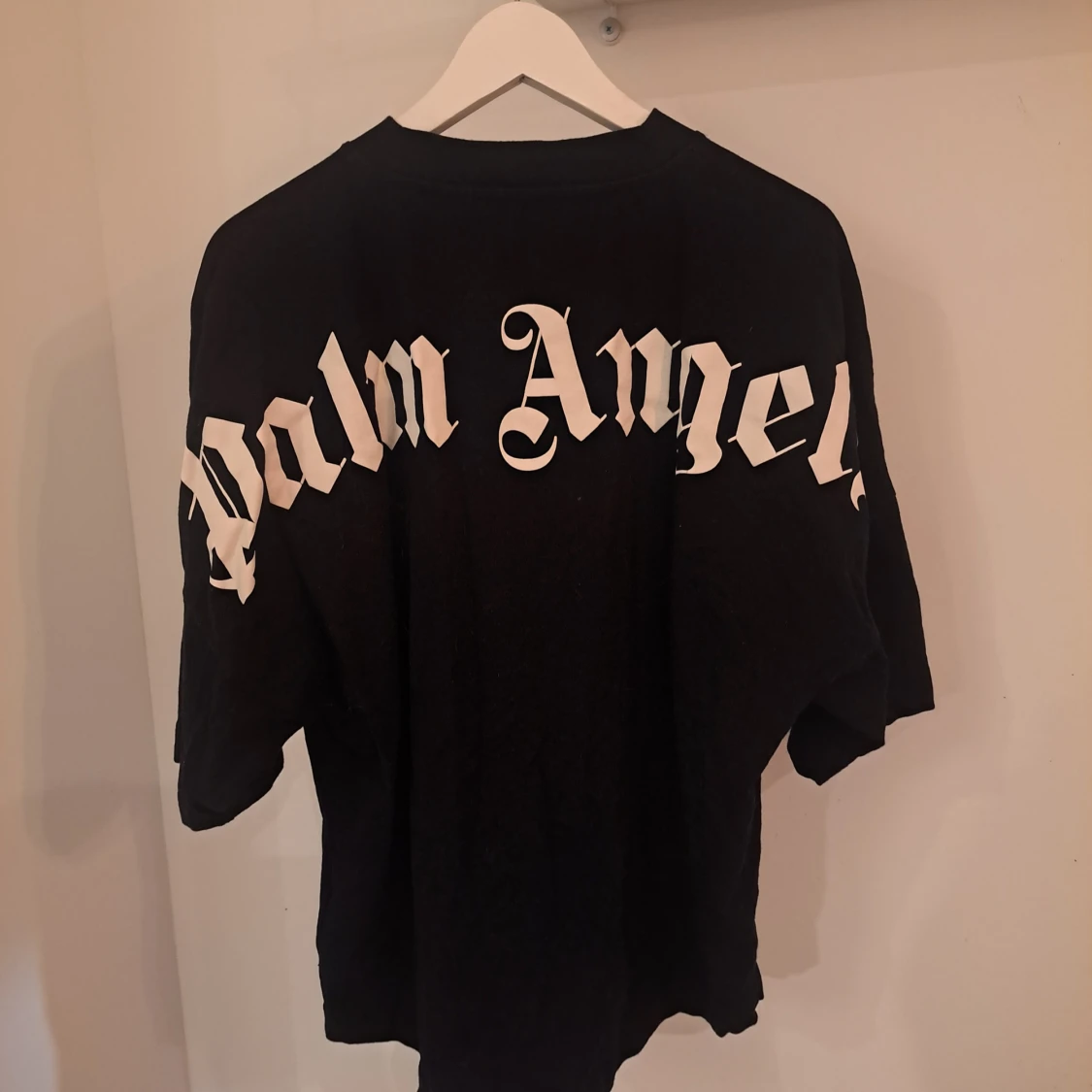 Svart t-shirt från Palm Angels