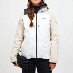 Insulated ski jacket Peak Performance - Skidjacka använd en gång! Storlek M (jag är s/m). 10000 vattenpelare. Sök på peaks hemsida för mer info. Nypris köpt i år 6000:- kom med prisförslag!