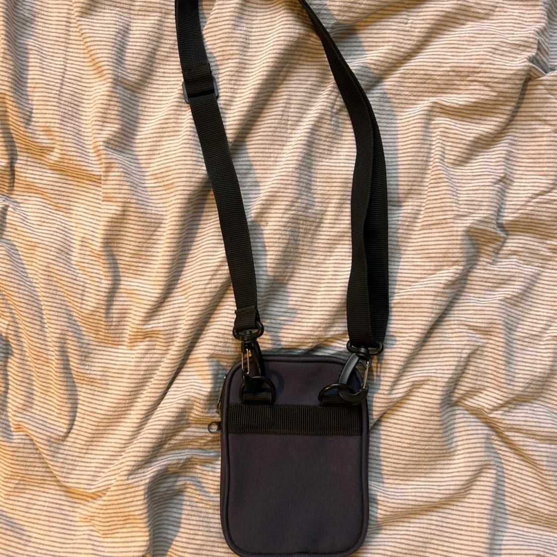 Svart axelväska från Lyle&Scott - 1