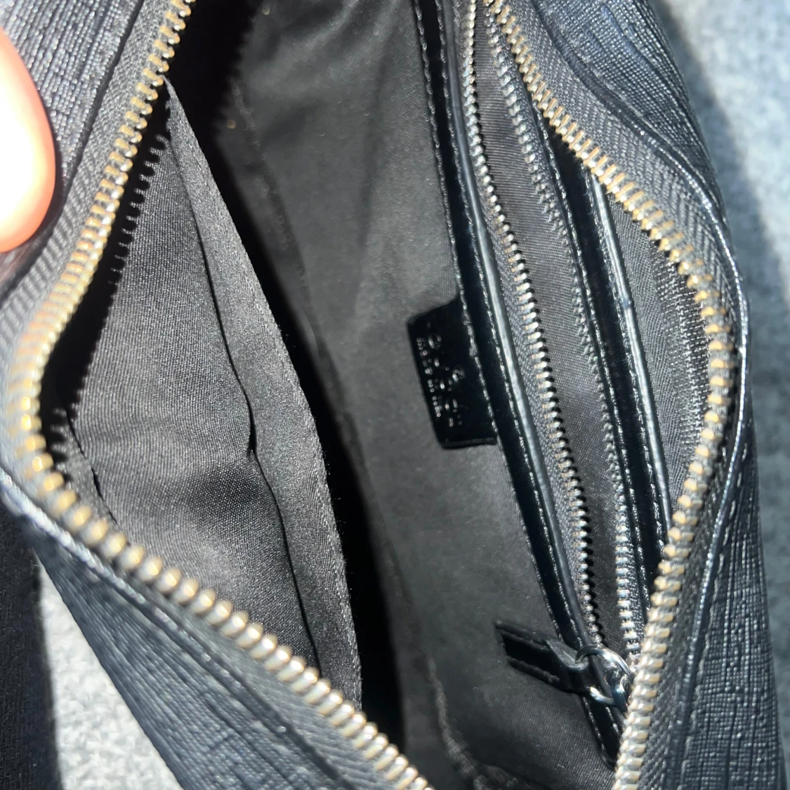 Svart axelväska från Gucci - 3