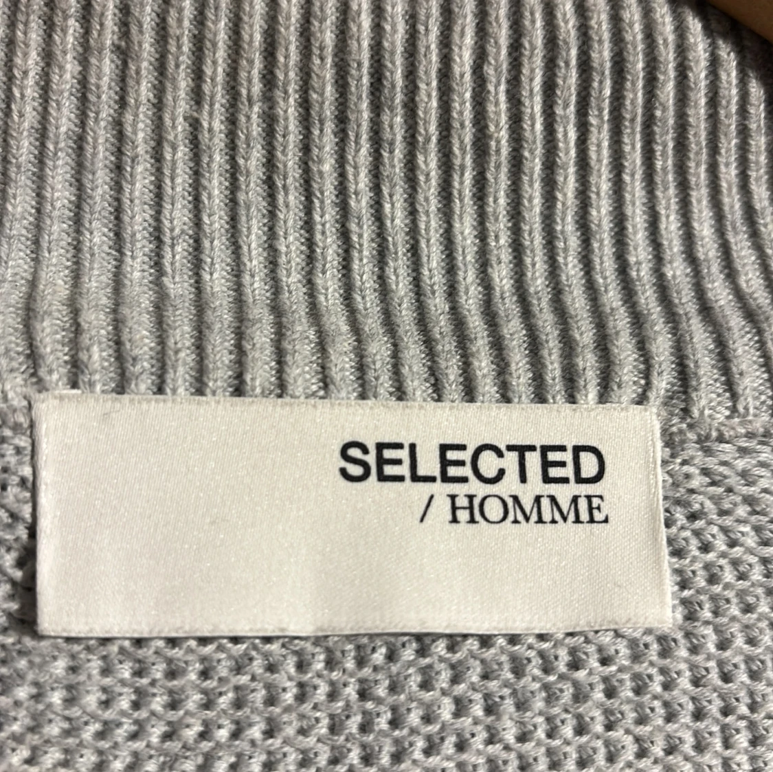 Grå stickad kofta från Selected Homme - 3