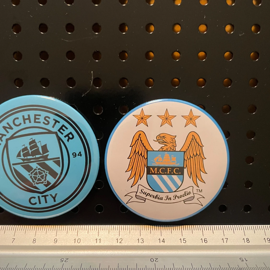 Magnet fridge 3pcs  (59mm) - Manchester City  - 3