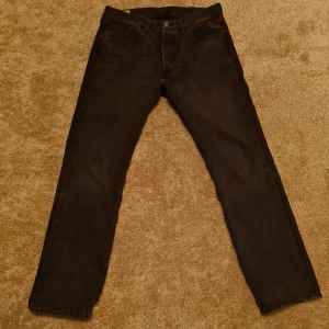 Levi's 501 W31 L30 - 9/10 skick Levi's 501 svarta jeans
