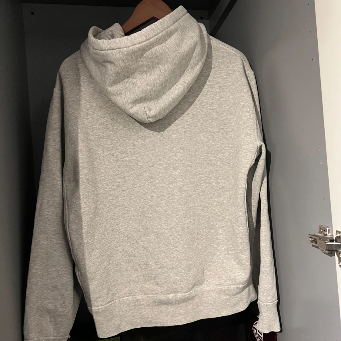 Grå hoodie från Ralph Lauren - 1