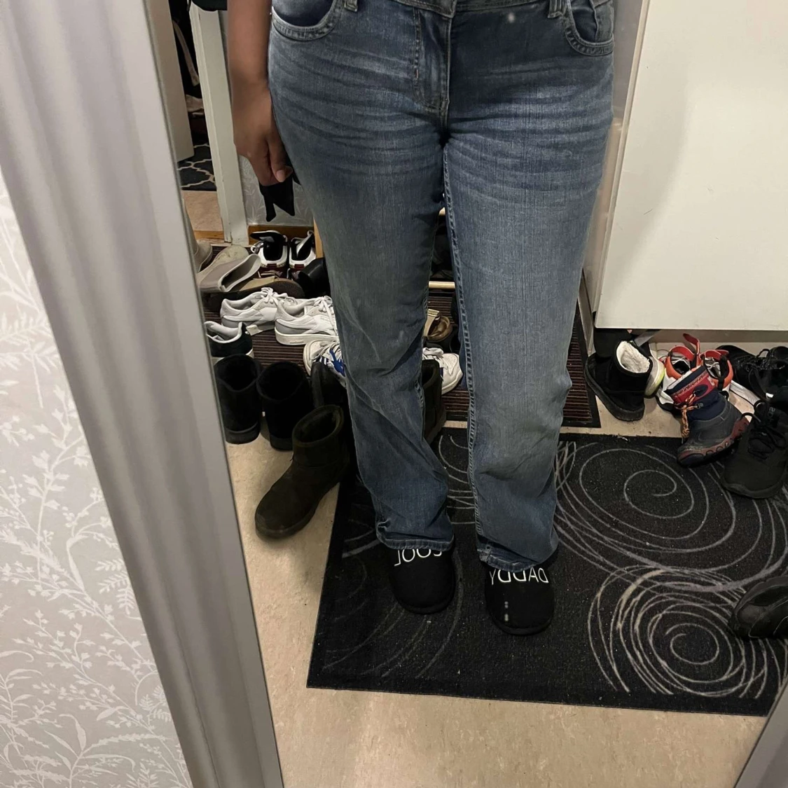 Blå jeans med bootcut - 1