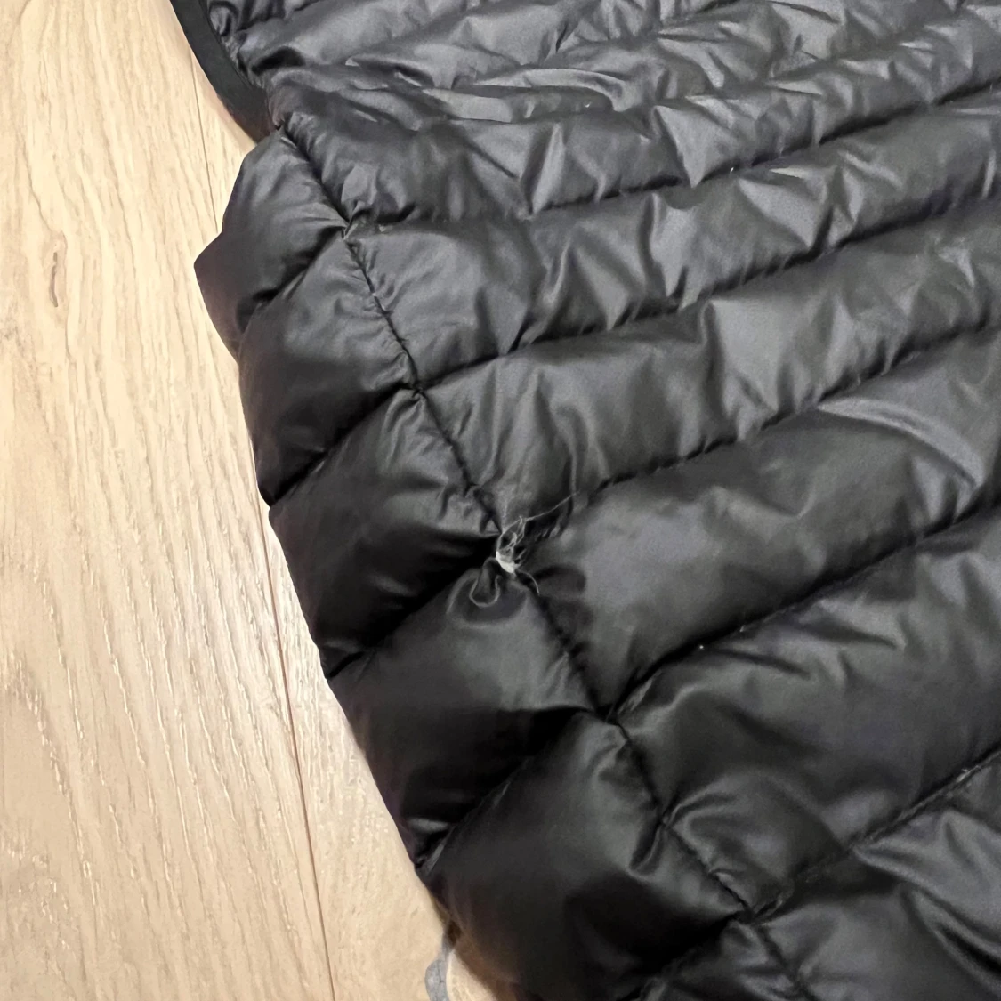 Svart dunväst från Boggi - 2