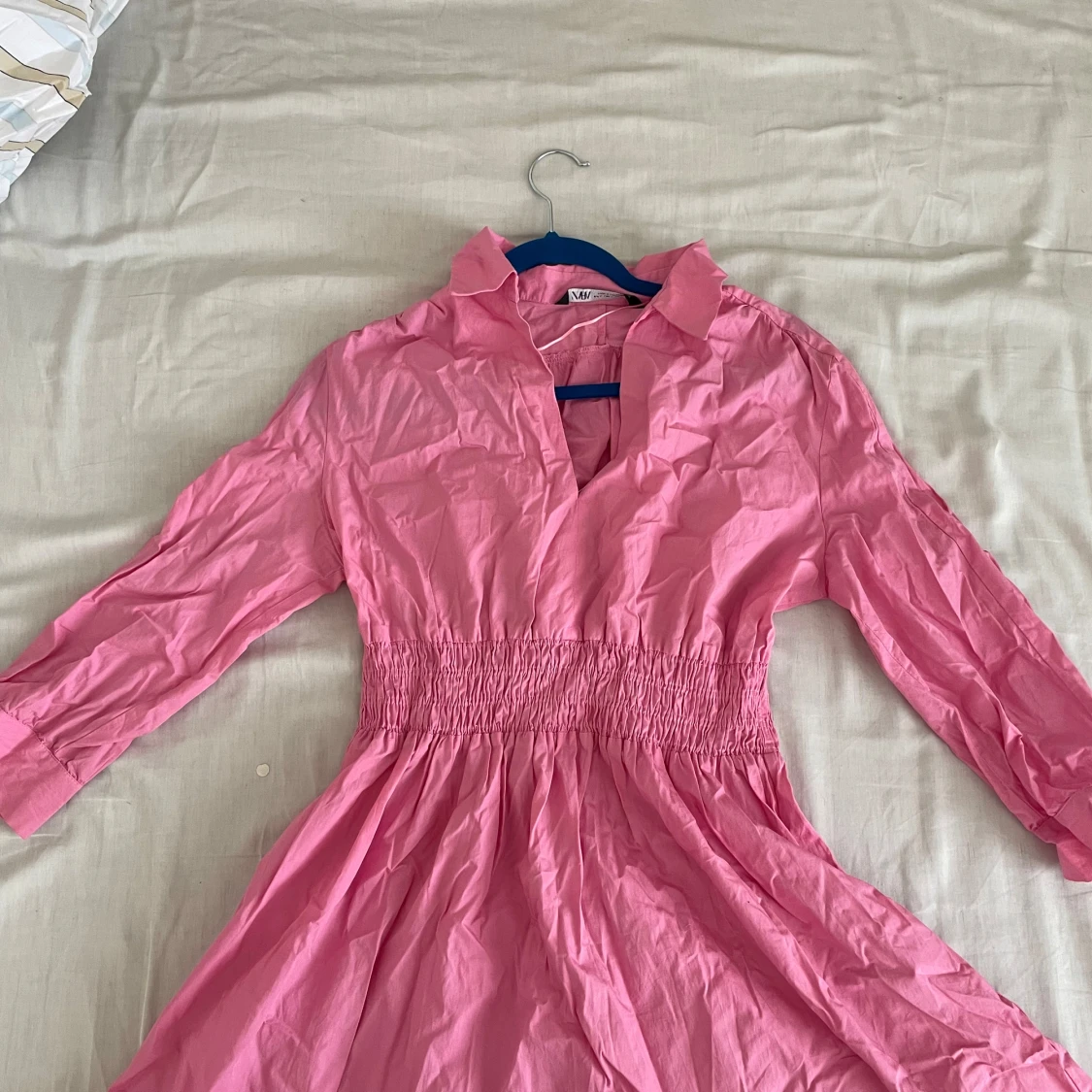 Ljus rosa klänning  - 90