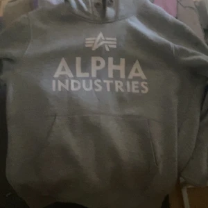 Alpha industries hoddie - Skick 9/10 
