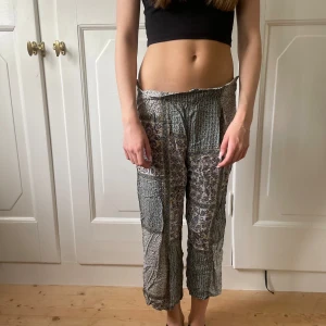 Luftiga sommarbyxor - bra skick💕