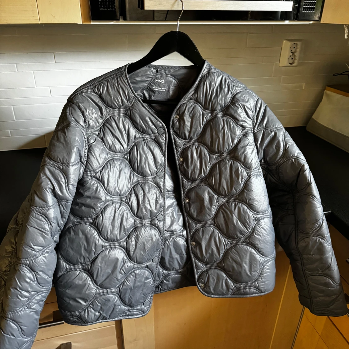 Grå mango jacka  - 92