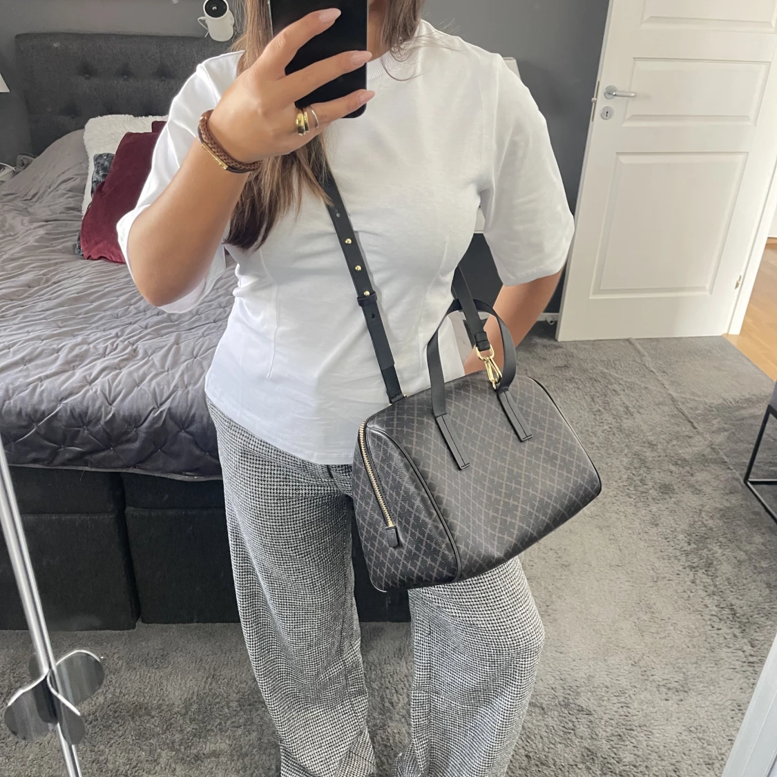 By malina Birger väska - 90