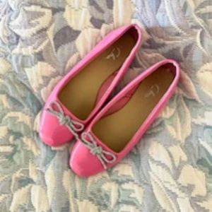 Platta rosa ballerina skor - Har andvänt 2-3 gånger super söta ballerina skor i storlek 37-38 