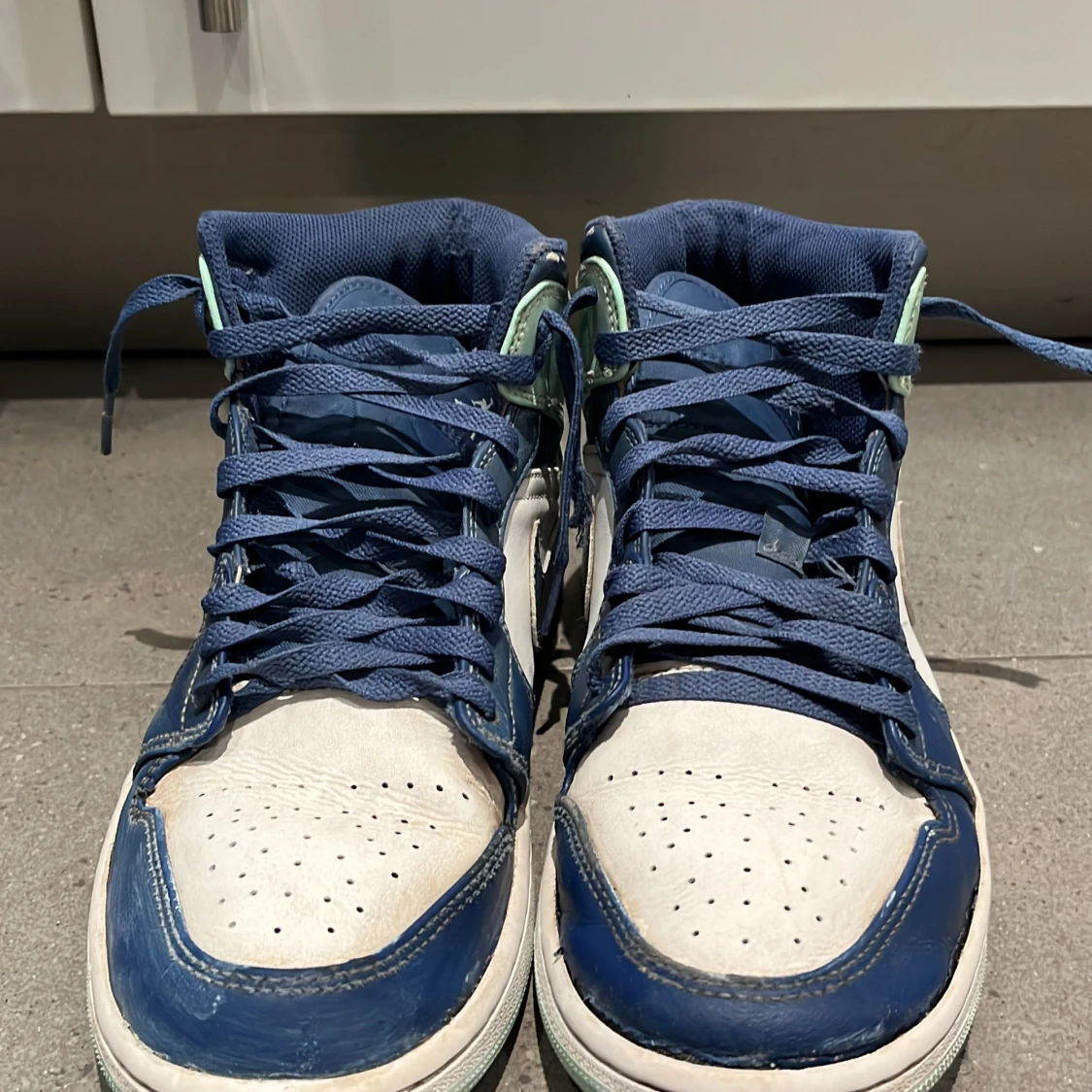 Air jordan1 mid mints - 90