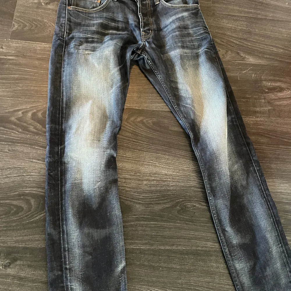 Sköna Jeans från märket crocker med sjukt snygg tvätt. Storlek 32/32. Jeans & Byxor.