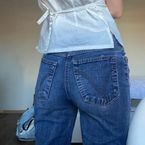 Dolce & Gabbana jeans - Lågmidjade jeans från DG, köpt på humana men aldrig använt. Är 162cm och de passar perfekt!