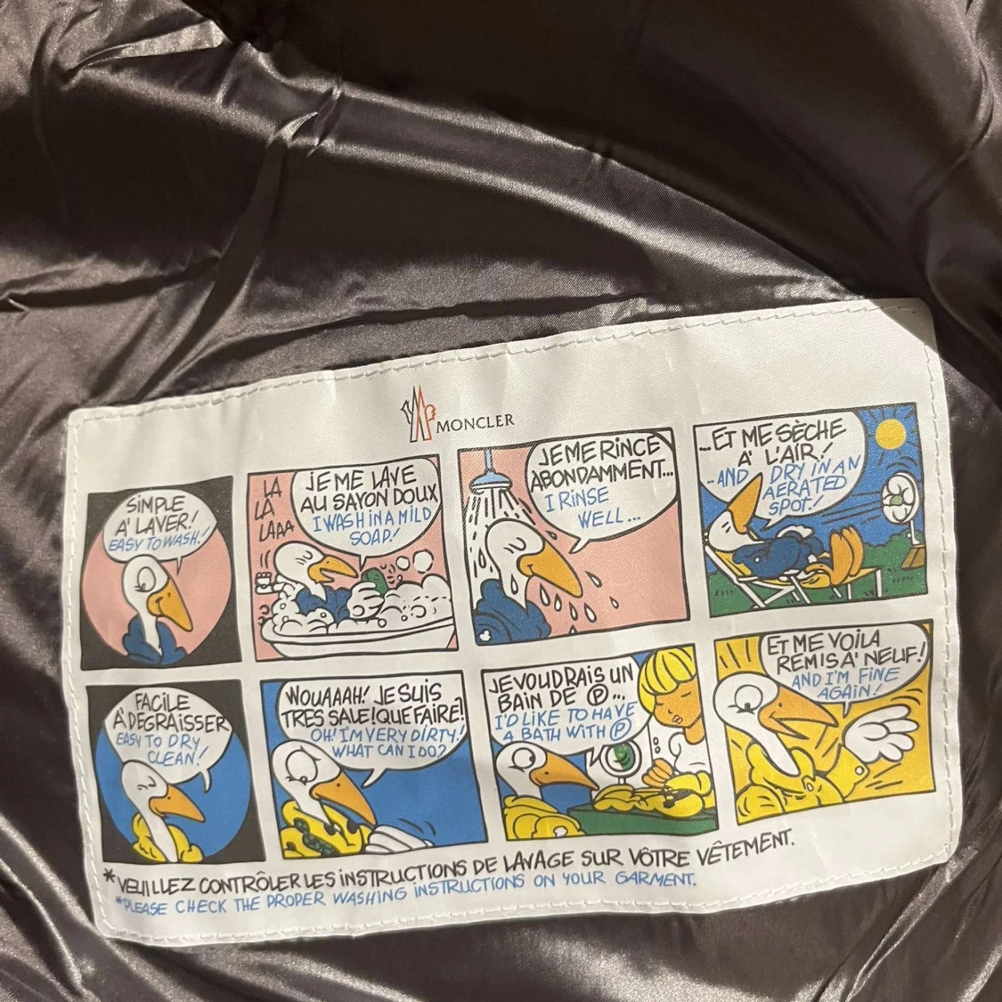 Svart Moncler Maya i nyskick  - 3