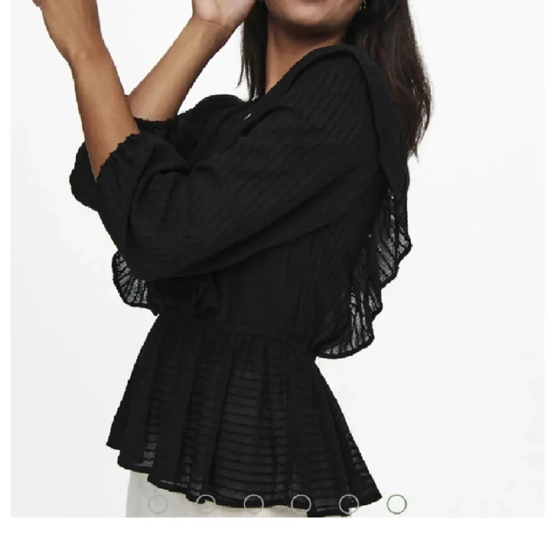 Svart blus från ONLY - 1