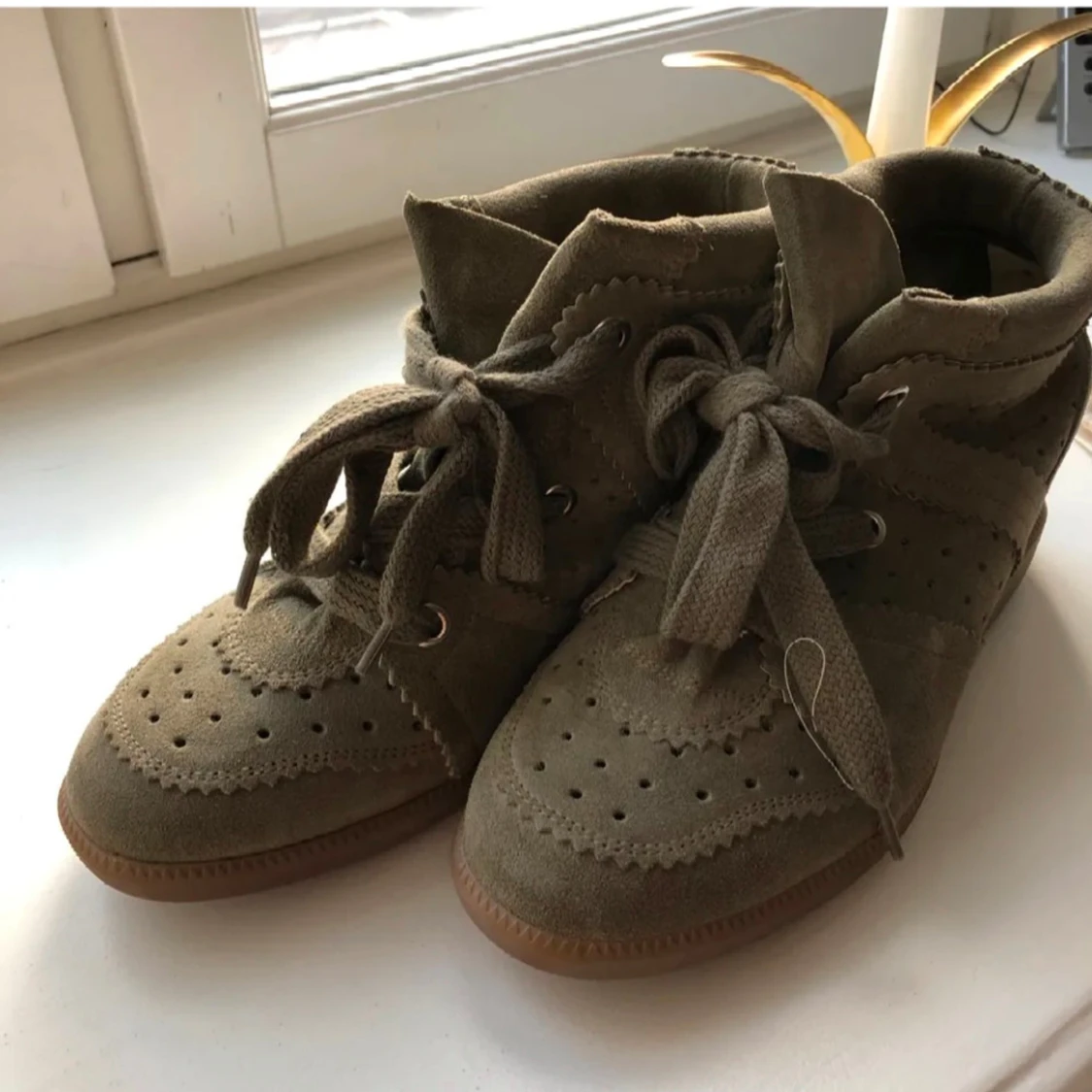Olivgröna sneakers från Isabel Marant - 2