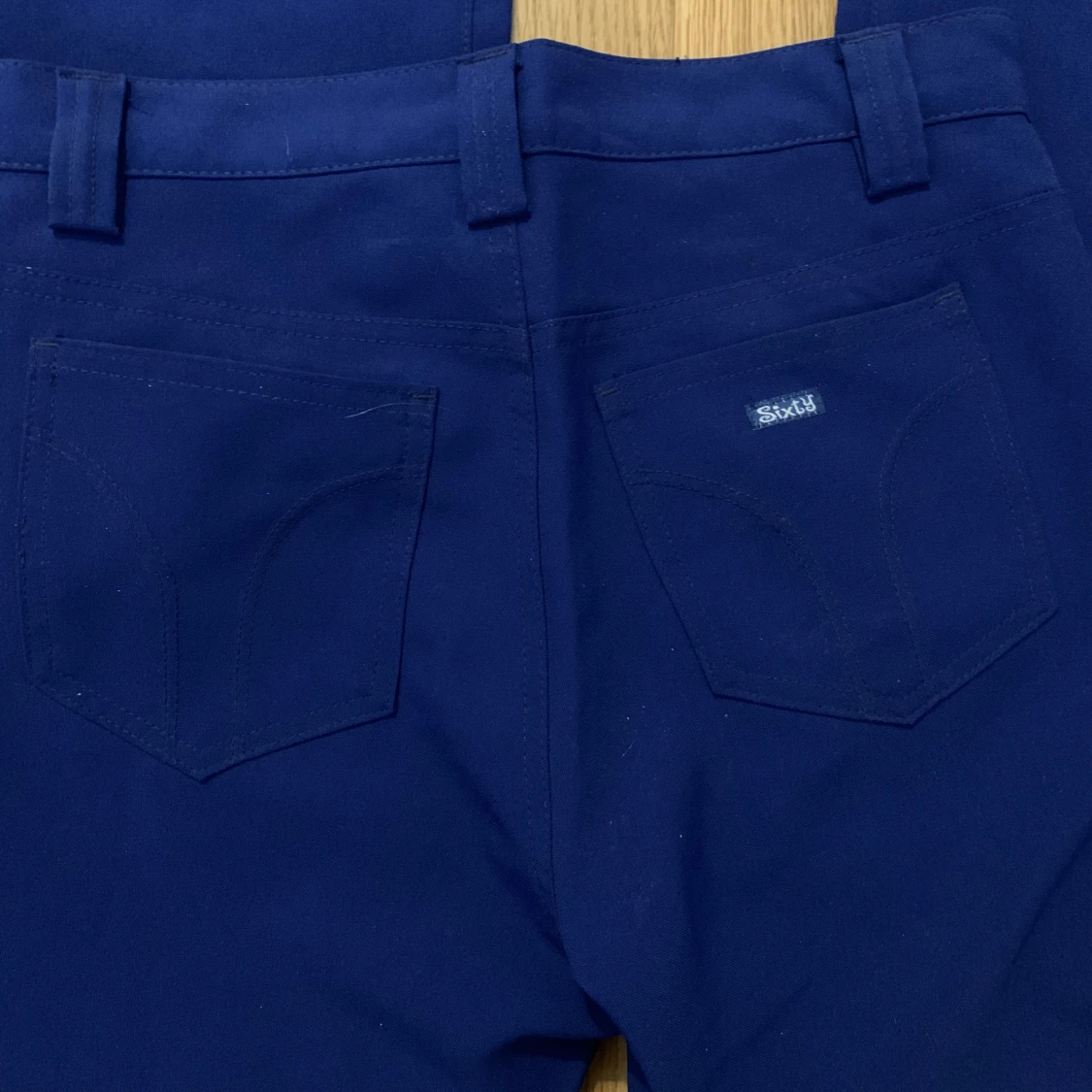 Blåa kostymbyxor  - 92