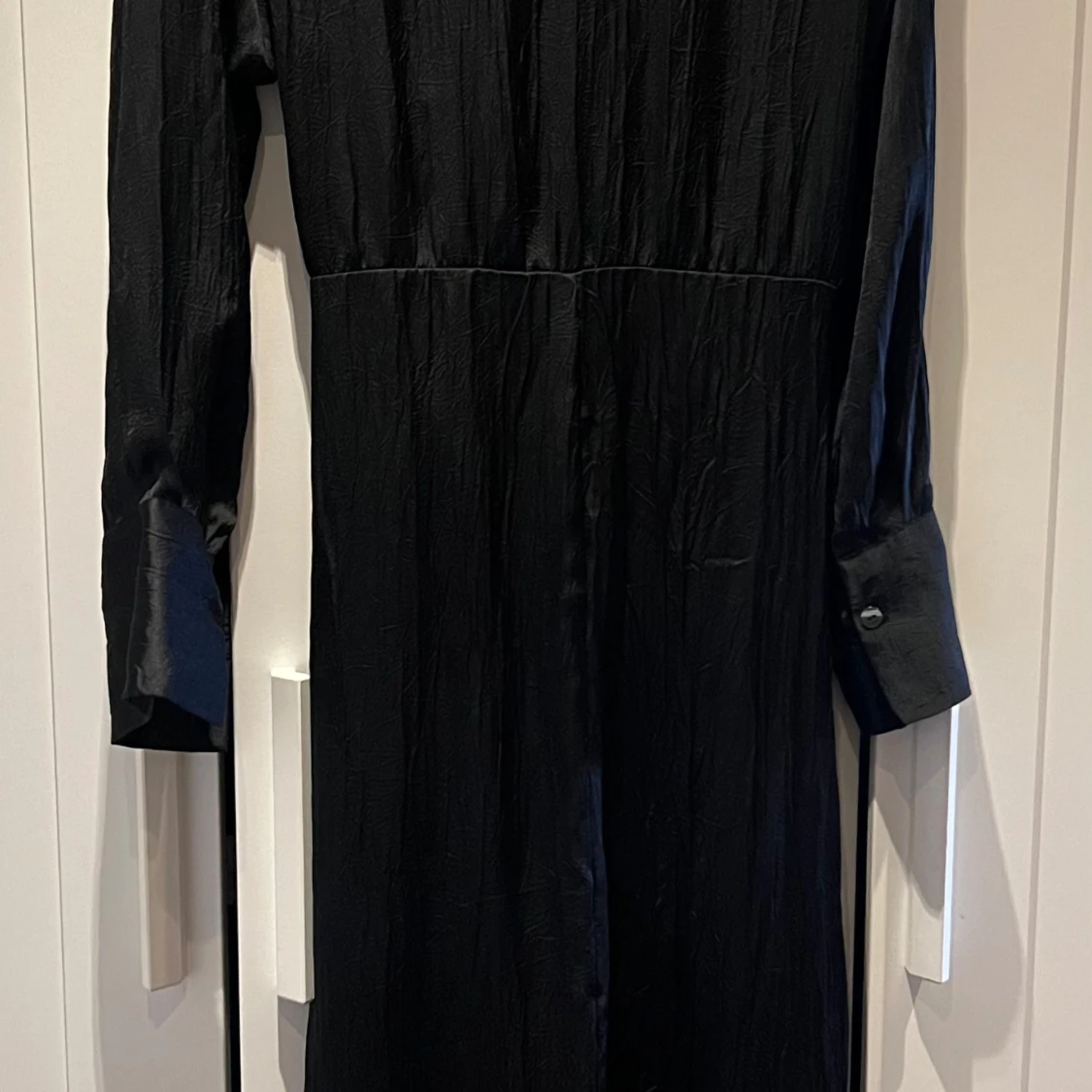 Svart omlottklänning - 2