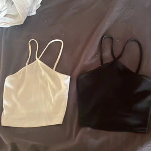 linnen zara  - säljer dessa två linnen frpn zara, båda sammanlagt blir 70kr🫶🏼