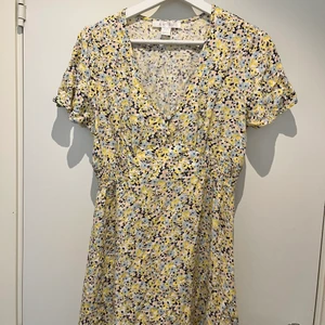 Sommarklänning  - Bra skick 