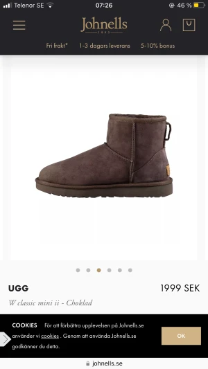 Uggs mini - Helt nya bruna uggs i storlek 39. Fick dom i julklapp men passar tyvär inte mig. Kvitto och kartong finns kvar. Finns i centrala Linköping men kan fraktas om köparen står för det. Köpta på johnells. (Slutsålda på hemsidan)