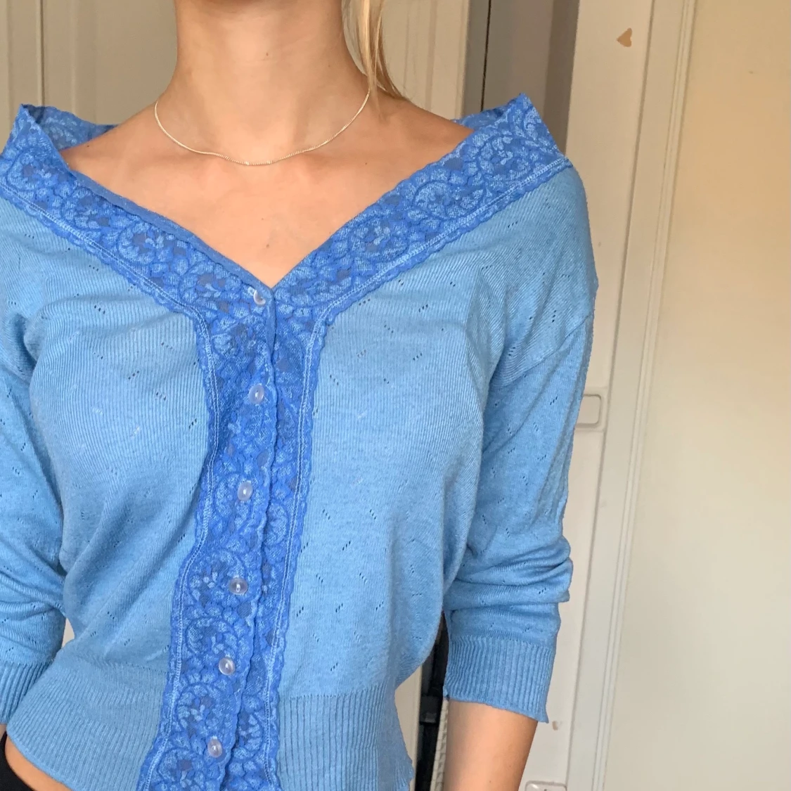 Blå tröja storlek S - 90