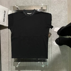 Acne Studios Logo Neck t-shirt - Storlek M