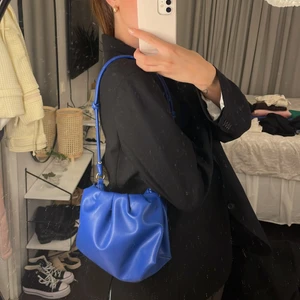 Väska - Blå väska från Lindex 💖