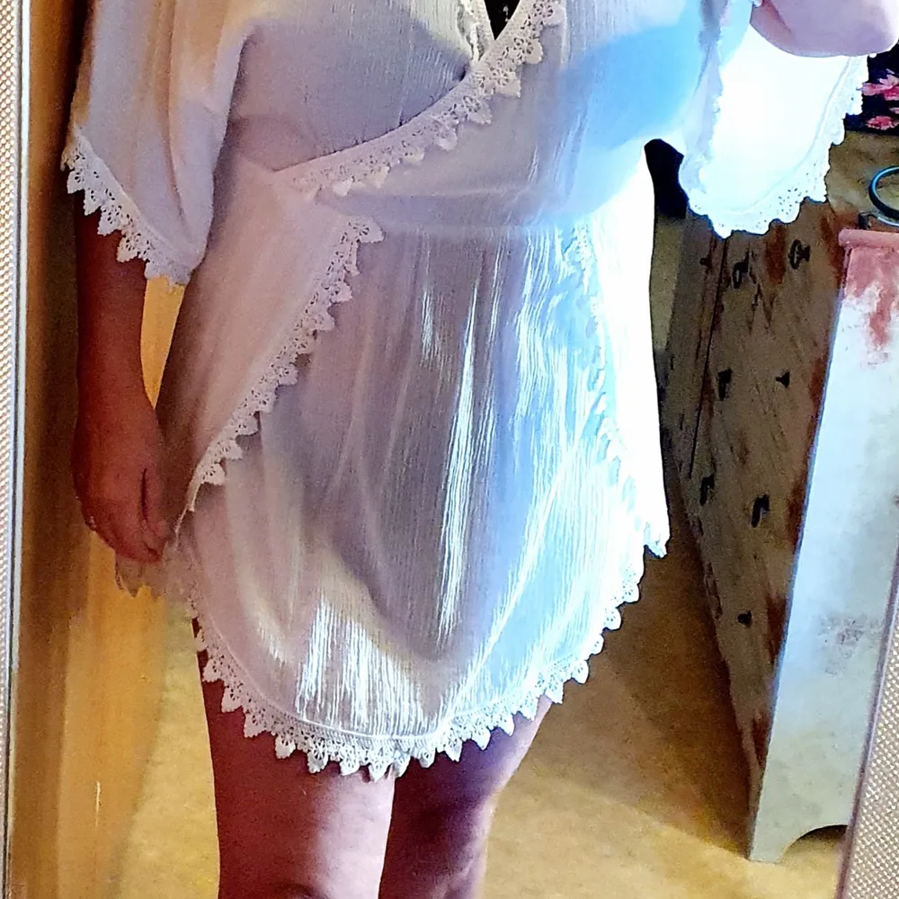 Twist&tango vit klänning i bomull. Storlek 42. Använd en gång.. Klänningar.