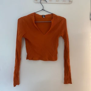 Tröja - Oanvänd tröja från Urban outfitters!